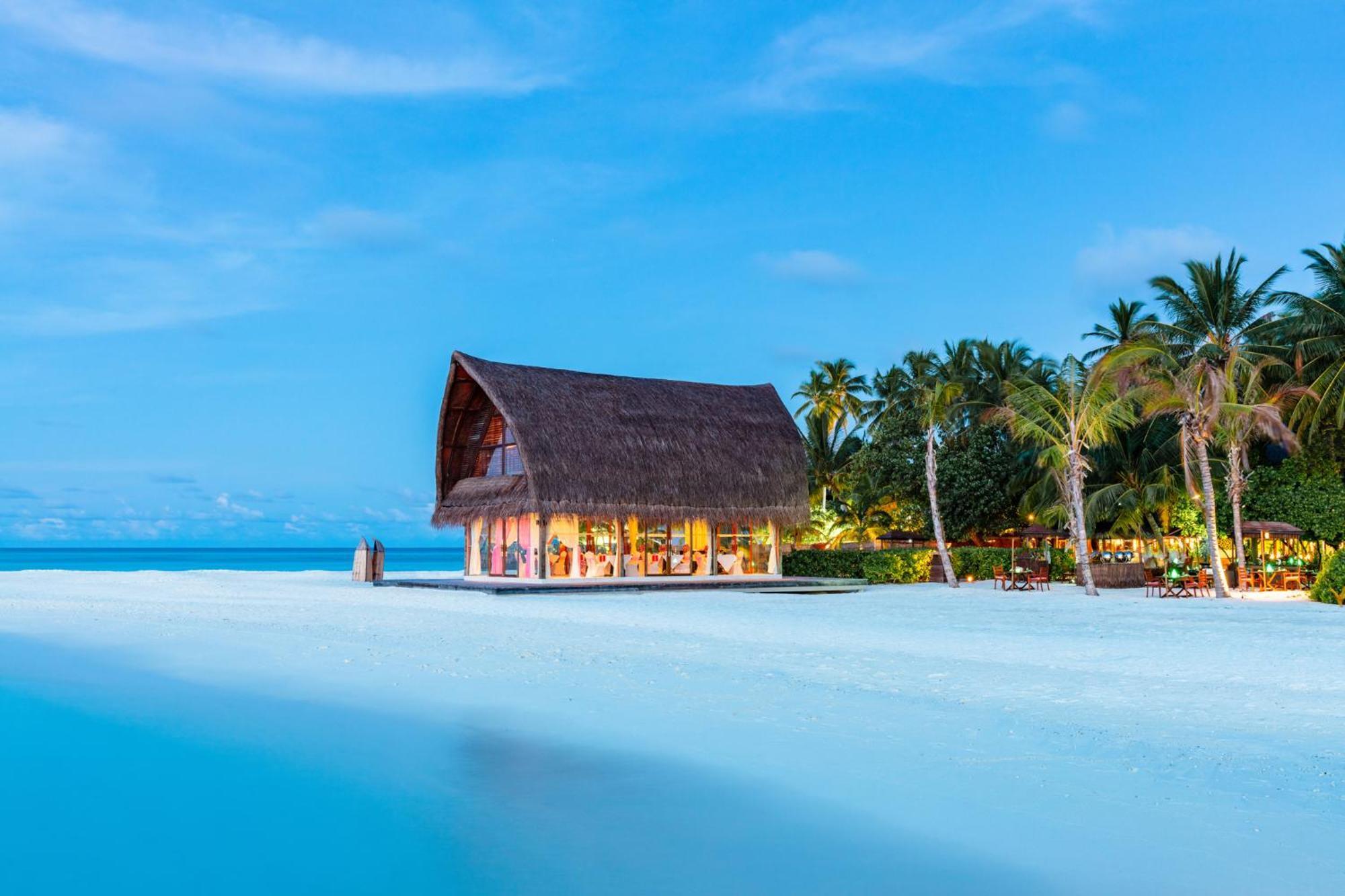 Angsana Velavaru In Hotel Dhaalu Atoll Exterior photo